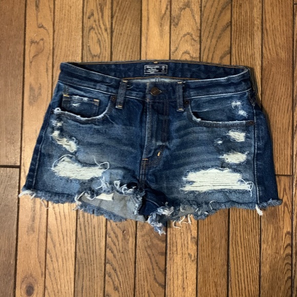 A&F Harper Low Rise Shorts - Picture 1 of 3